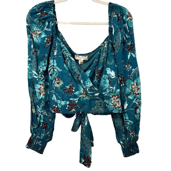 Band of The Free Sybille Teal Floral Crossover Crop Top NWT - Picture 4 of 13
